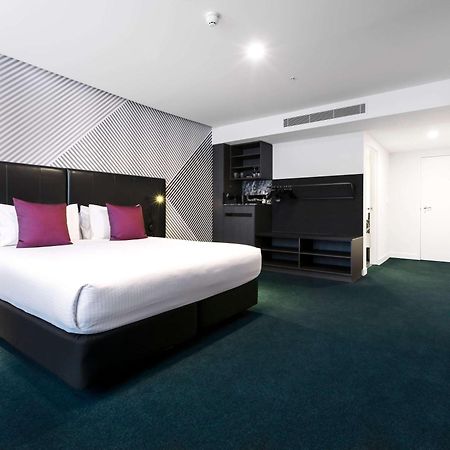 Movenpick Hotel Melbourne On Spencer Экстерьер фото