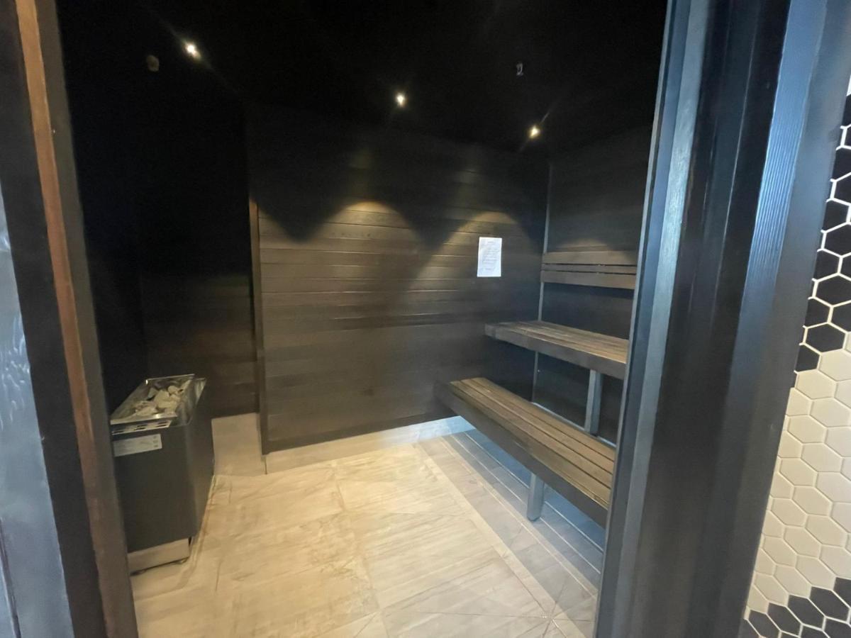 Movenpick Hotel Melbourne On Spencer Экстерьер фото