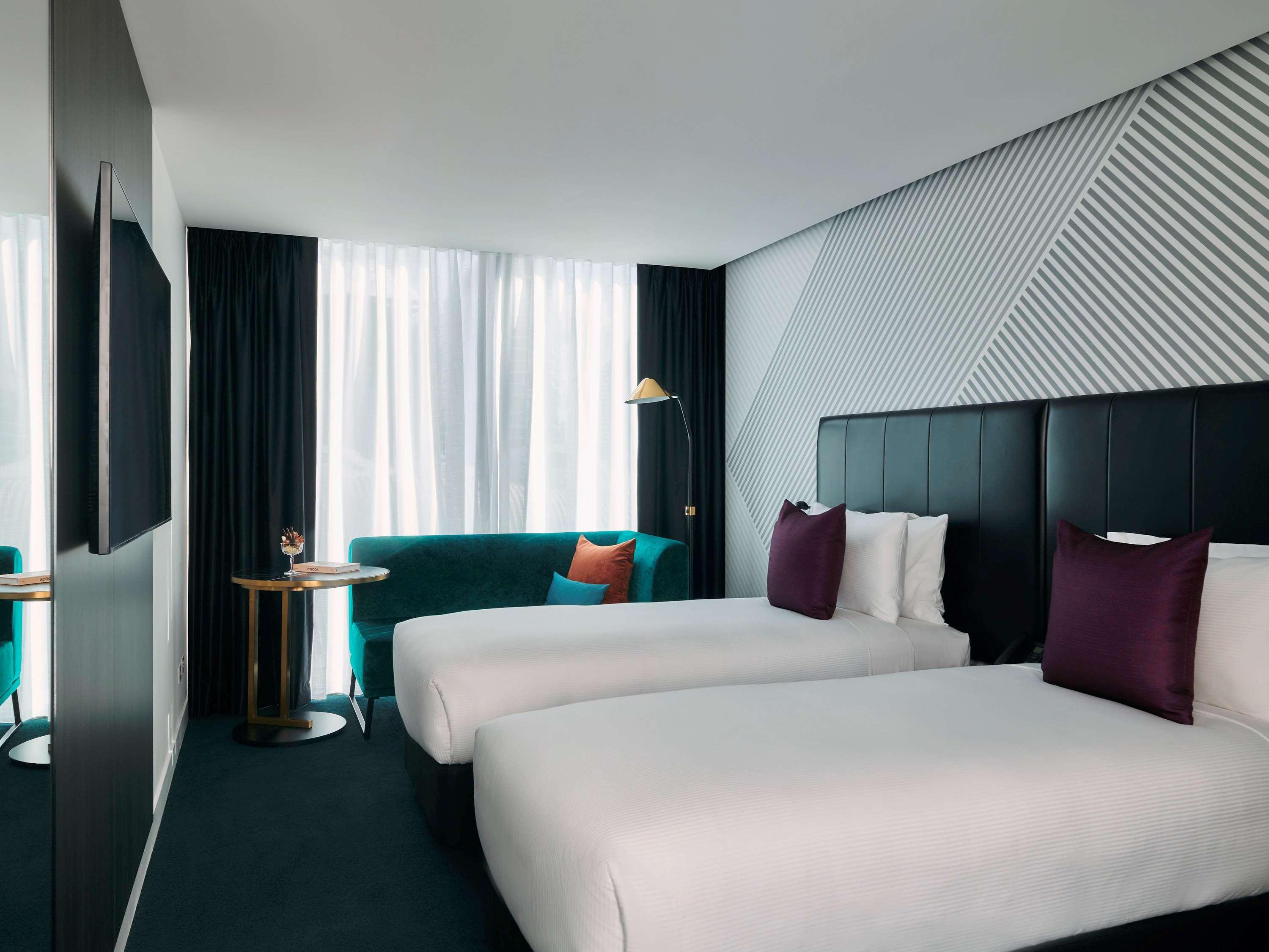 Movenpick Hotel Melbourne On Spencer Экстерьер фото