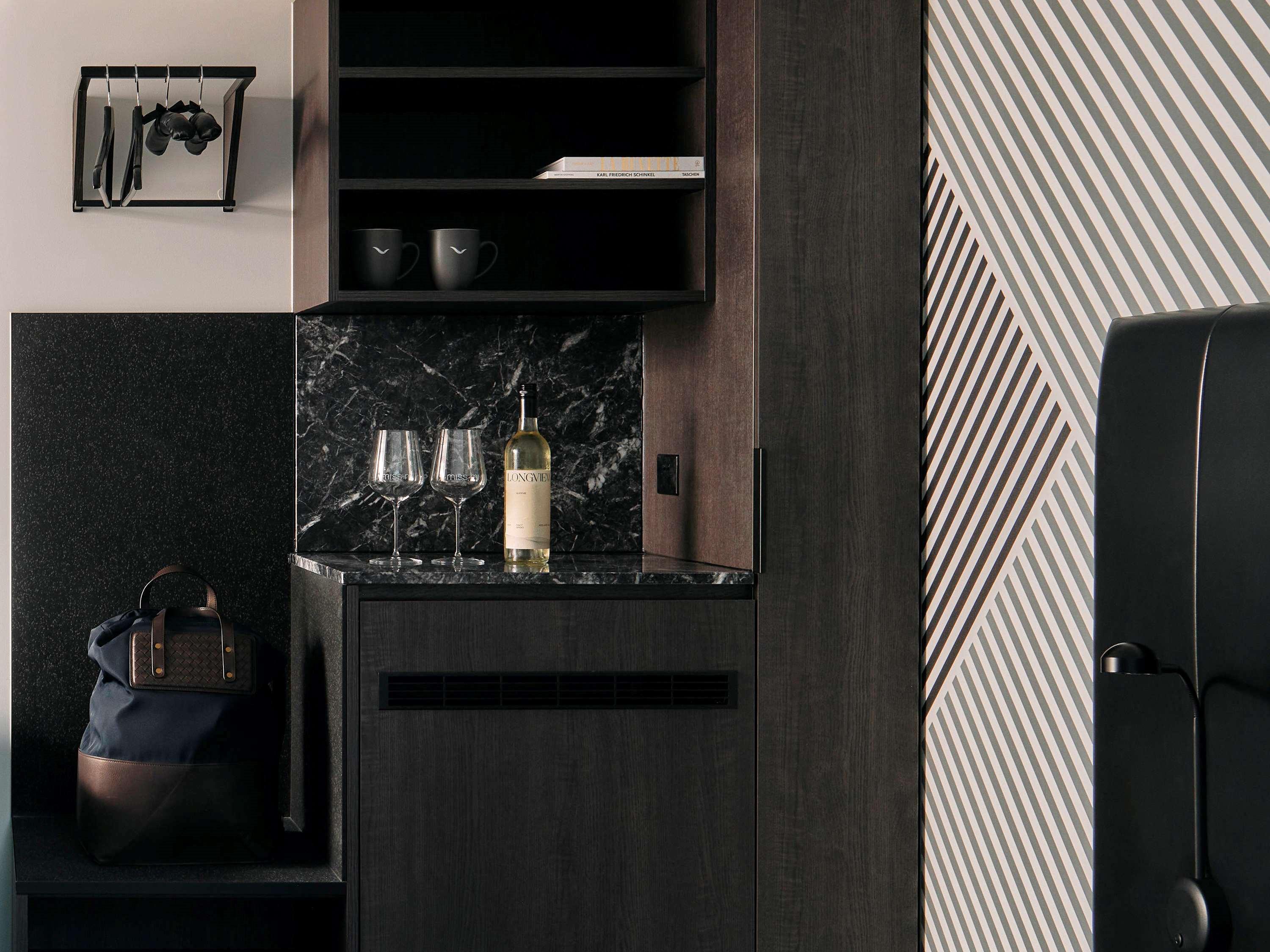 Movenpick Hotel Melbourne On Spencer Экстерьер фото