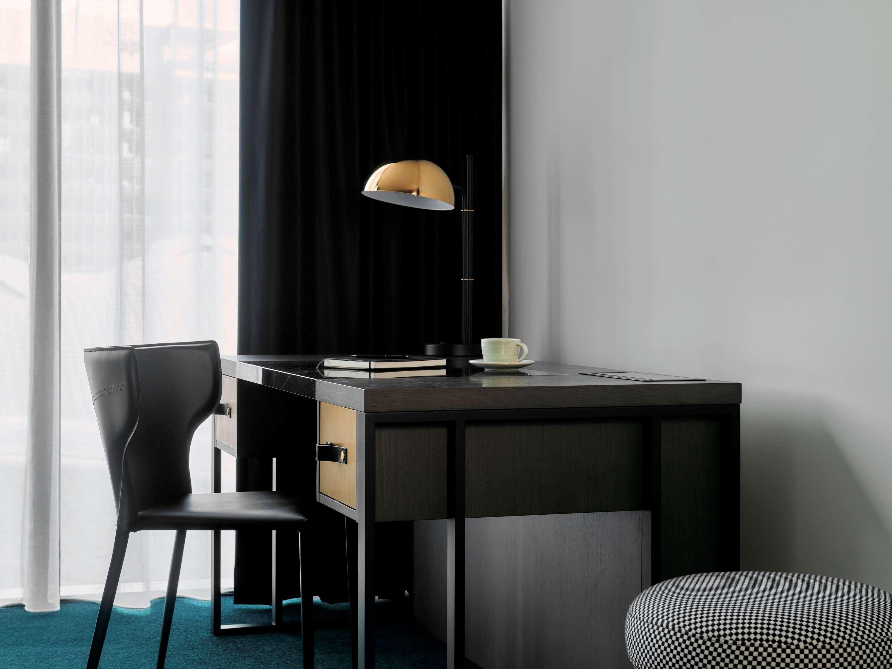 Movenpick Hotel Melbourne On Spencer Экстерьер фото